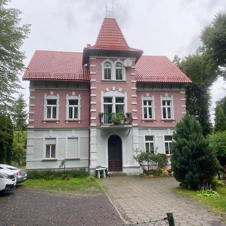 Apartamenty Przy Parku Szwedzkim Szczawno-Zdroj Exterior photo